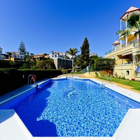 Refurbished 2-Bed Apartment Burriana Beach. Nerja Zewnętrze zdjęcie